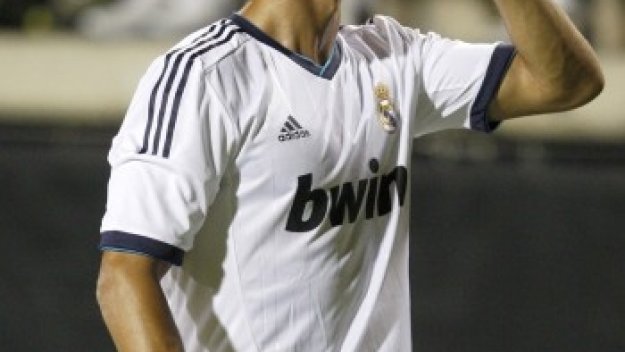 Кристиано може да последва Бекъм