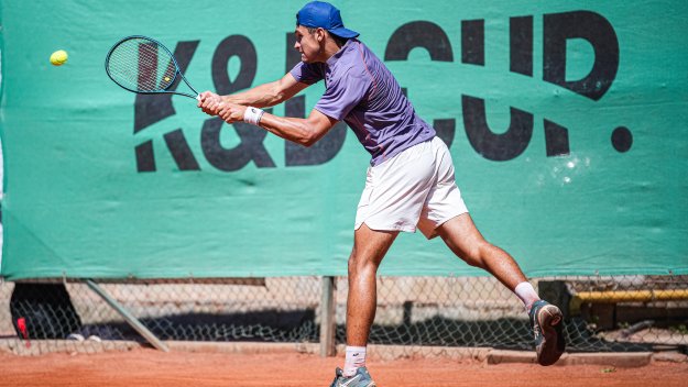 Александър Василев с трета загуба, ще играе за 5-8 място