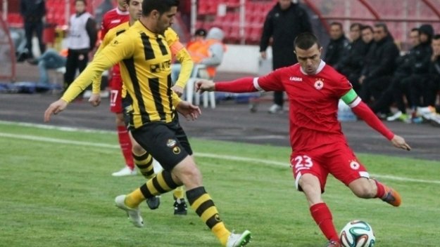 Бадема ще играе в Турция