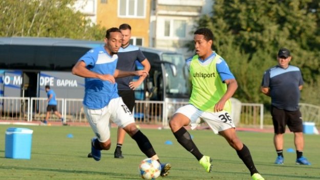 chernomorepfc.bg