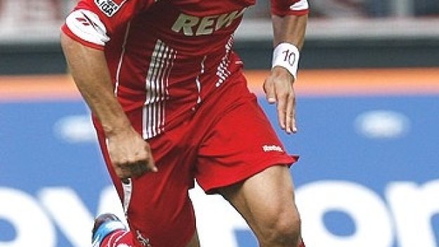 Фенове на Кьолн готвят протест, Подолски отрича