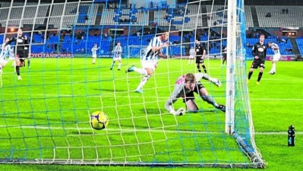 Рекре направи за смях Атлетико с 3:0