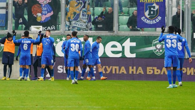 След 0:1 и ритници от Джохор: Левски прекрати мача + СНИМКИ