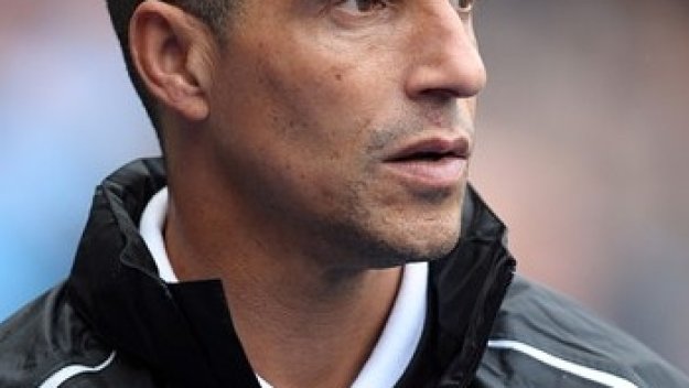 Крис Хютън: Не се притеснявам да пускам Кемпбъл във Висшата лига