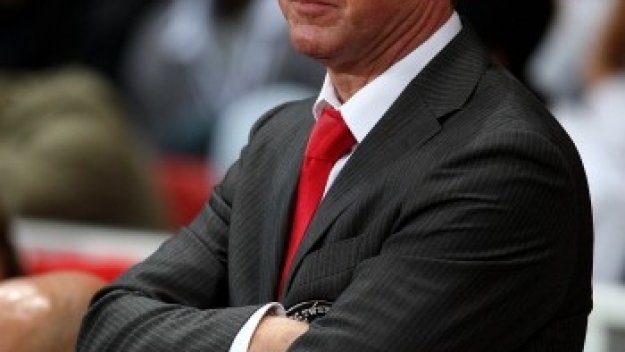 Стив Макларън преговаря с Витес