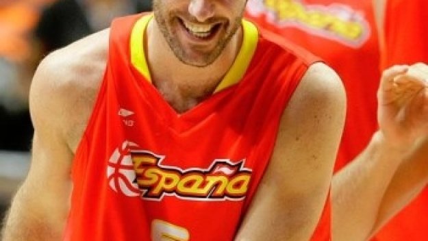 Испанците ни дадоха урок по баскетбол – 96:59