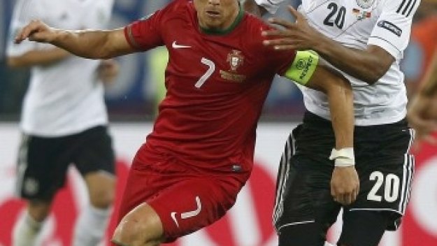 Фиго: Създаваме малко положения