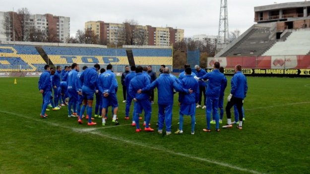 Христо Йовов тренира с Левски