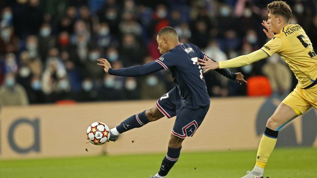 Мбапе вкара за 4:0 на ПСЖ и вече има 200 гола