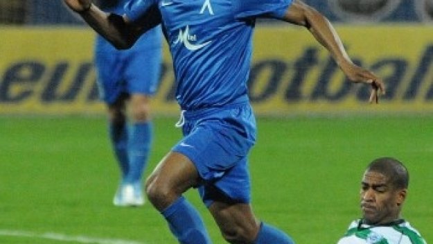 Предлагат Грийн на Стойчо Младенов