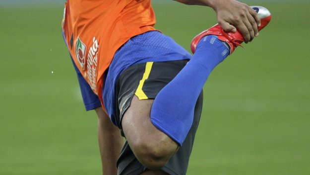 Адриано подписа с Льо Авър