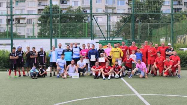 12 отбора взеха участие в Concordia Charity Cup - Футбол за невидимите деца
