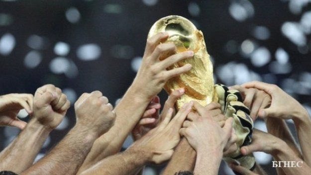 Италия печели 90 млн. при световна титла