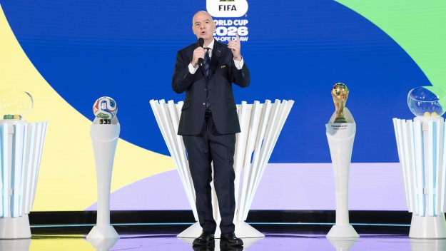 Шак, Грецки и Том Брейди ще участват в жребия за световното