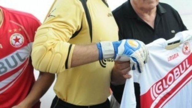 Още един титуляр къса с ЦСКА