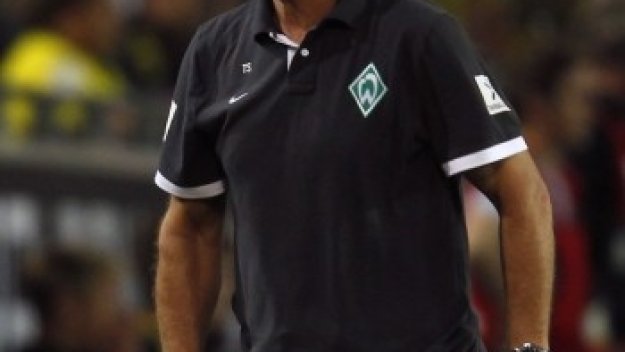 Изританият от Вердер Шааф иска да помага на новия треньор безплатно