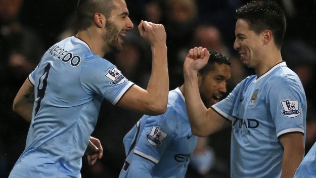 Насри се завръща в състава на Сити