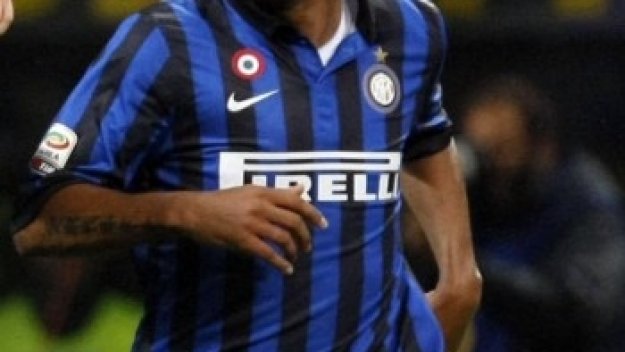 Реал Мадрид реже Моуриньо за Майкон