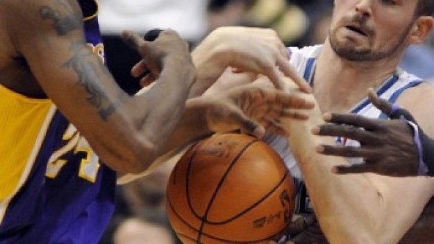 Кевин Лав смени Яо за Запада