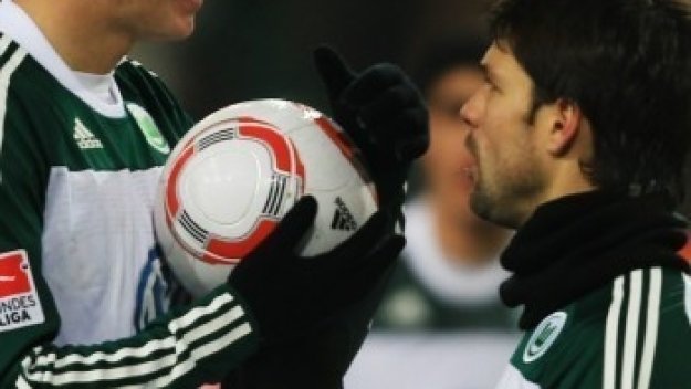 Волфсбург измисля номера на Джеко