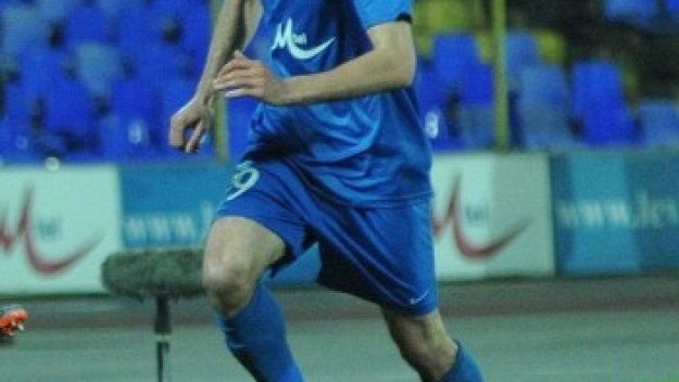 Левски прибира 200 000 евро от Иса