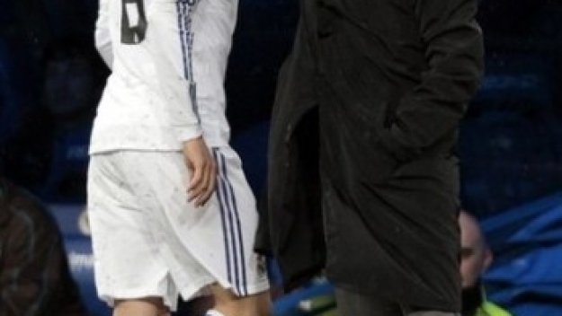 Моуриньо: Искам Майкон, давам ви Кака