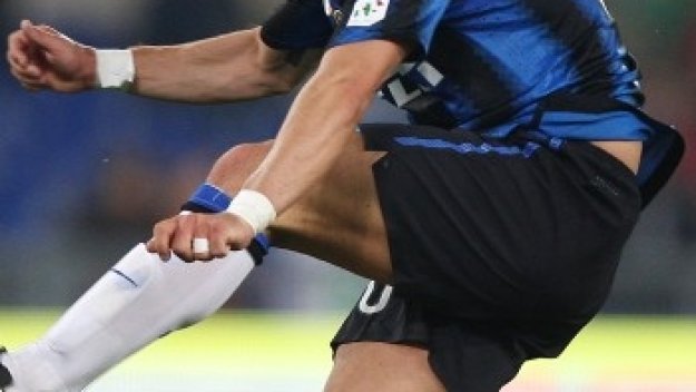 Контузия продължава да измъчва Снайдер