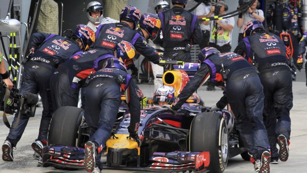Ред Бул губи търпение към Рено