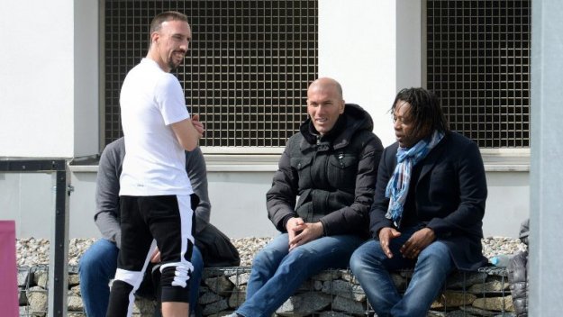 Зизу полудя: ПСЖ е по-силен от Байерн