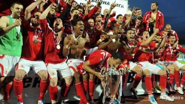 ЦСКА играе контрола с холандците от Де Граафшап