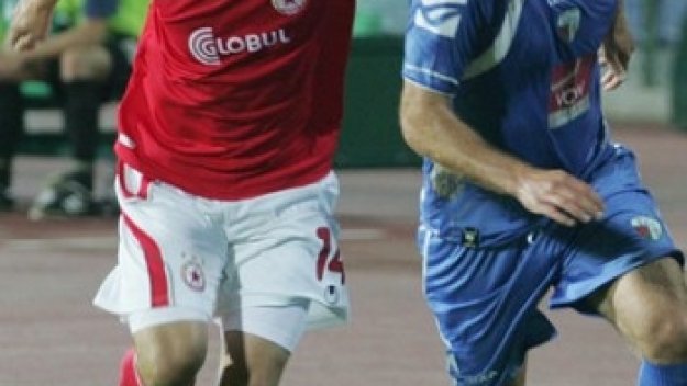 &quot;Титан&quot;-ите погасяват дългове с харизване на играчи