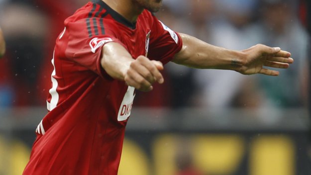 Шалке отмъкна Сидни Сам от Леверкузен