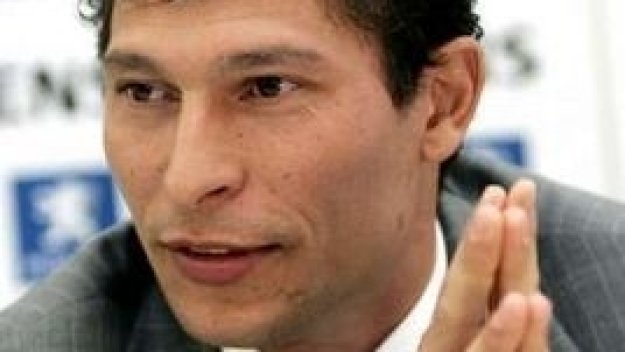 Волфсбург почна преговори с Краси Балъков