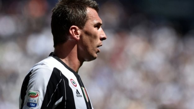 Ювентус би дузпата на Рома + ВИДЕО