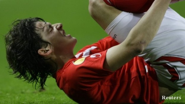 Сашо Тонев блести за Лех срещу Спарта Прага