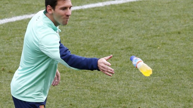 Меси получи разрешение от лекарите да играе