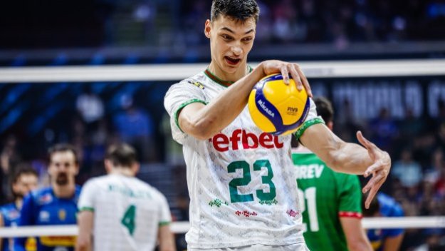 Алекс Николов загуби финала на Шампионската лига
