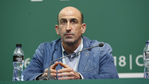 Лечков: Конгрес? Има устав, не съм подавал оставка