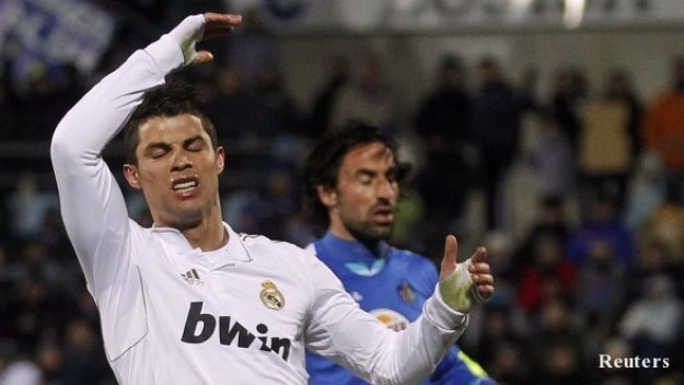 На Острова: Роналдо иска да се връща в Англия