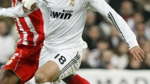 Жозе вади Албиол от титулярите