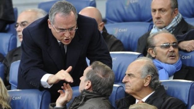 Лотито гради най-силния отбор от години