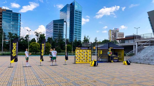 Тръпката е в зала Арена Армеец с efbet и националния отбор по волейбол