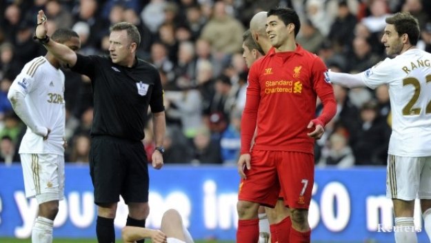 Луис Суарес пропуска мача с Уест Хям