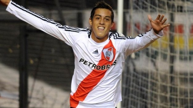 Юнайтед и Сити ще водят битка за подписа на аржентински суперталант