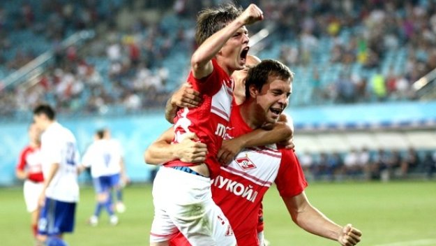 Спартак се подигра с Динамо в московското дерби