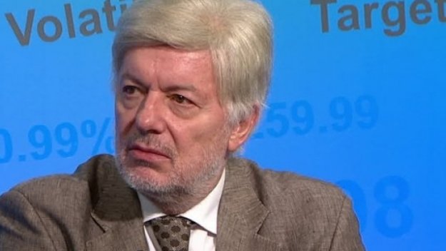 Вальо Михов каза дали трябва да се прекратят първенствата