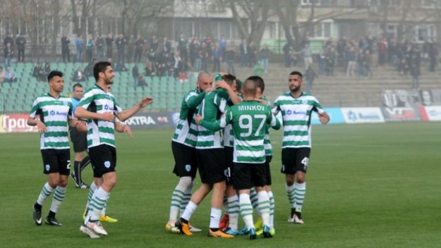 chernomorepfc.bg