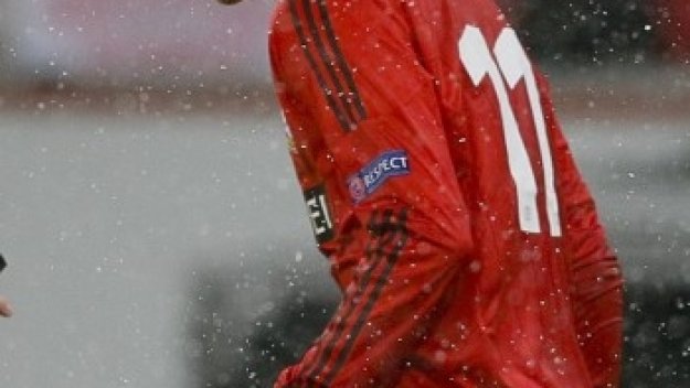 Свързват Кислинг с Дортмунд и Динамо Киев