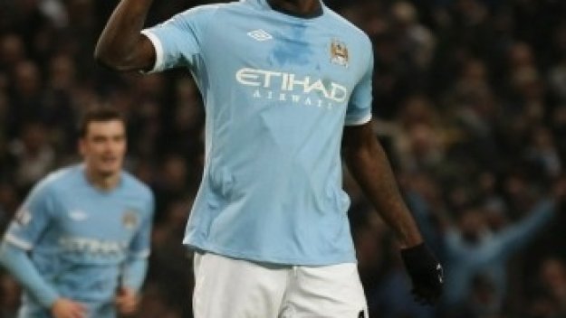 Марио Балотели се връща в игра за дербито с Манчестър Юнайтед