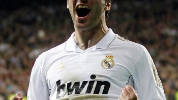 Игуаин е най-ефективният нападател в Примера